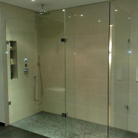 Moderne Dusche