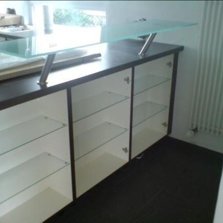 Ablage in der Küche