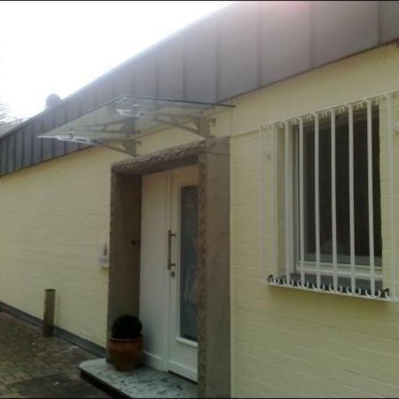 Glasdach im Eingangsbereich