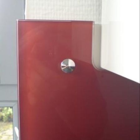 Küchenrückwand in rot