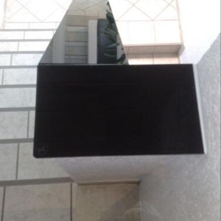 Rückwand an einer Treppe